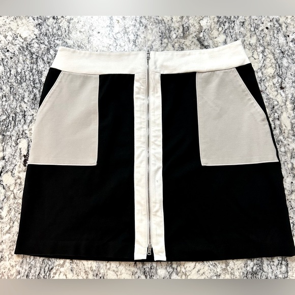 INC International Concepts Black and Cream Mini Skirt - Picture 1 of 5